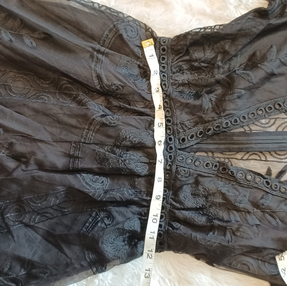 Lace jumpsuit - Picture 5 of 9